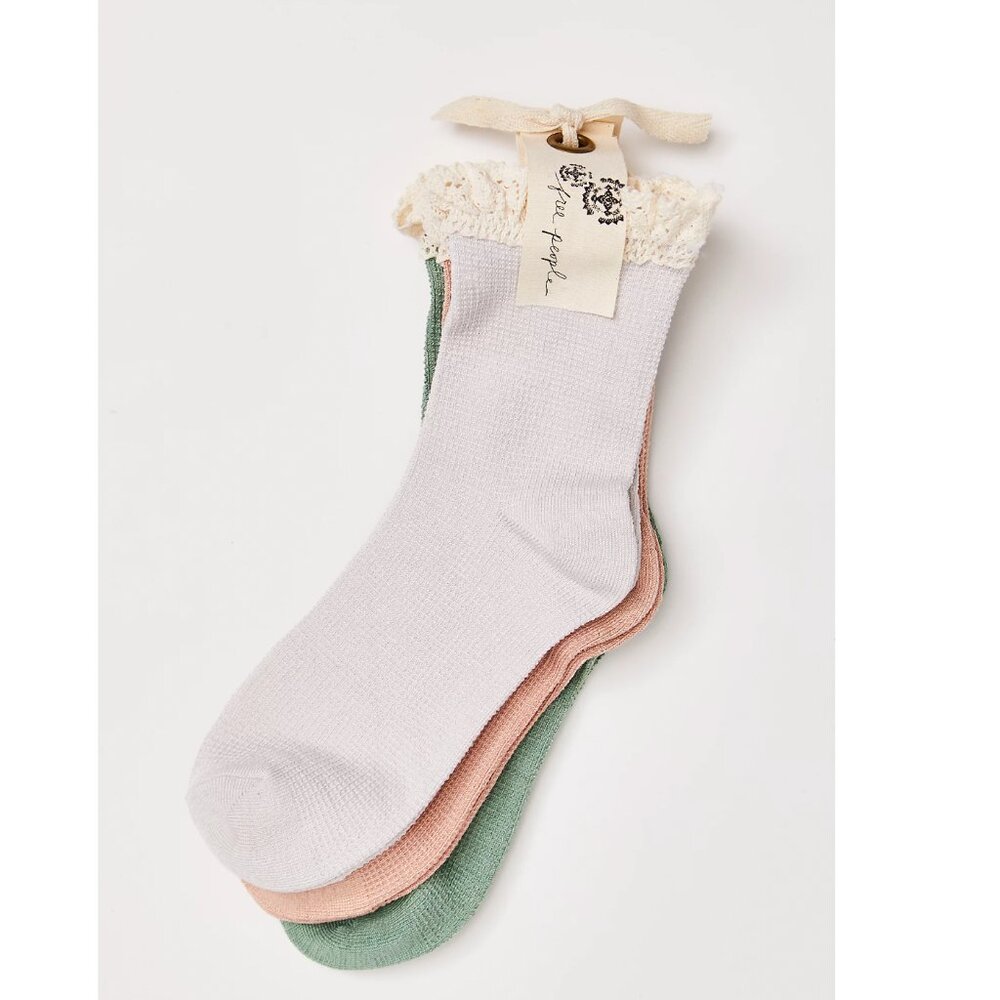 Free People Tainted Love Ruffle Sock Pack in One Size NWT